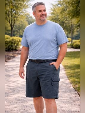 NWT Wrangler Authentics Men’s Big & Tall Cargo Shorts Size 50 Midnight Blue Prem